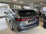 Volkswagen Passat Variant 2.0 TDI  142 kW DSG 4M Elegan. - Volkswagen Passat Variant Gebrauchtwagen