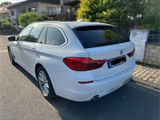 BMW 520d xDrive Touring - Luxury Line  - BMW 520: 520d Luxury
