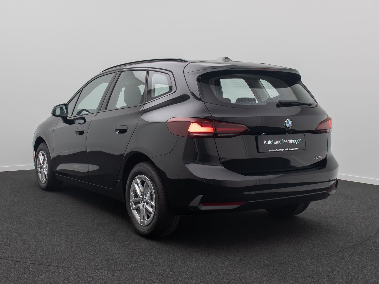 Fahrzeugabbildung BMW 216i Active Tourer Kamera DAB Sitzhzg Alarm LED