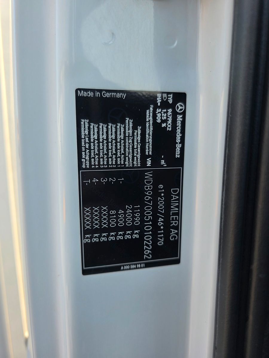 Fahrzeugabbildung Mercedes-Benz Atego 1224 LBW Bär 1.500kg Klima 3 Sitze