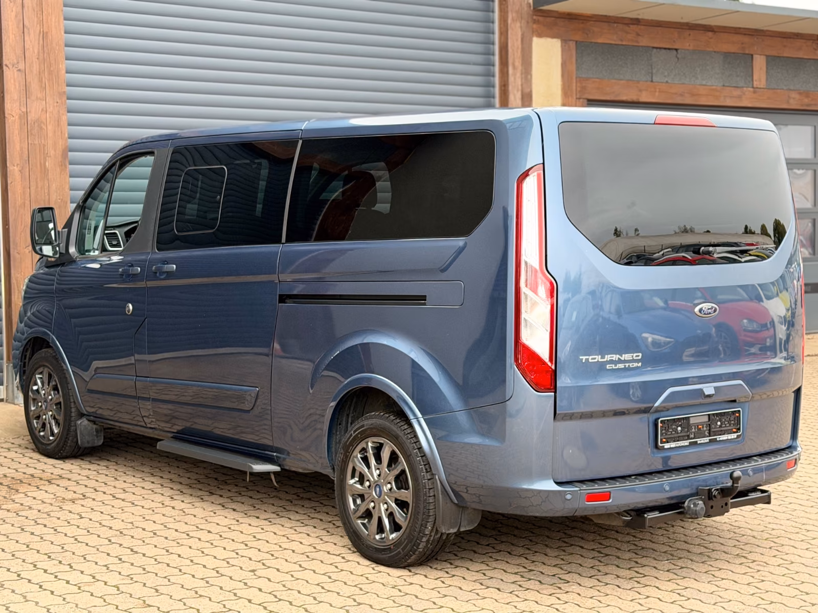 Ford Tourneo Custom L2/Leder/ACC/CAM/LED/AHK/Navi/8Si