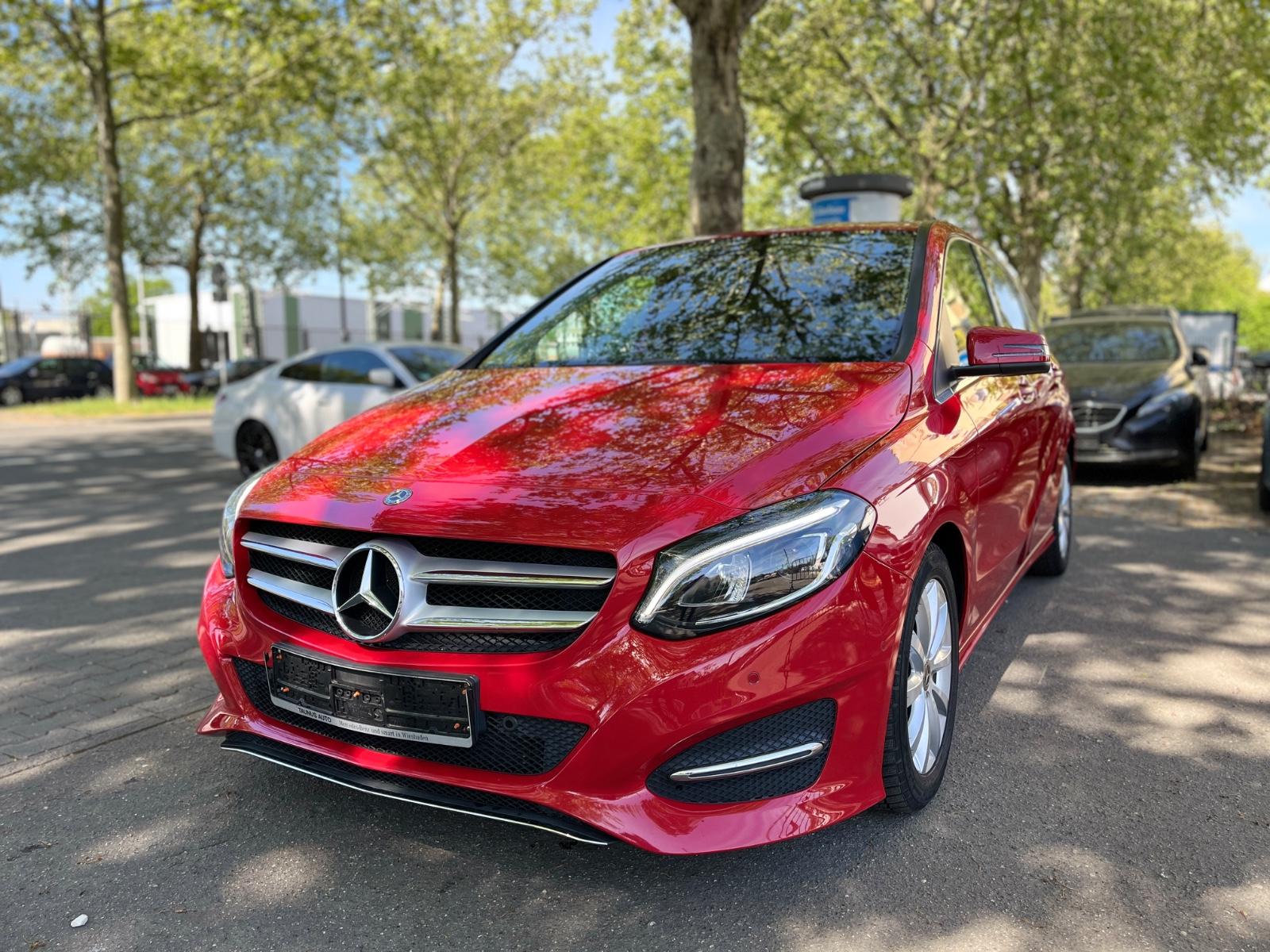 Mercedes-Benz B 200