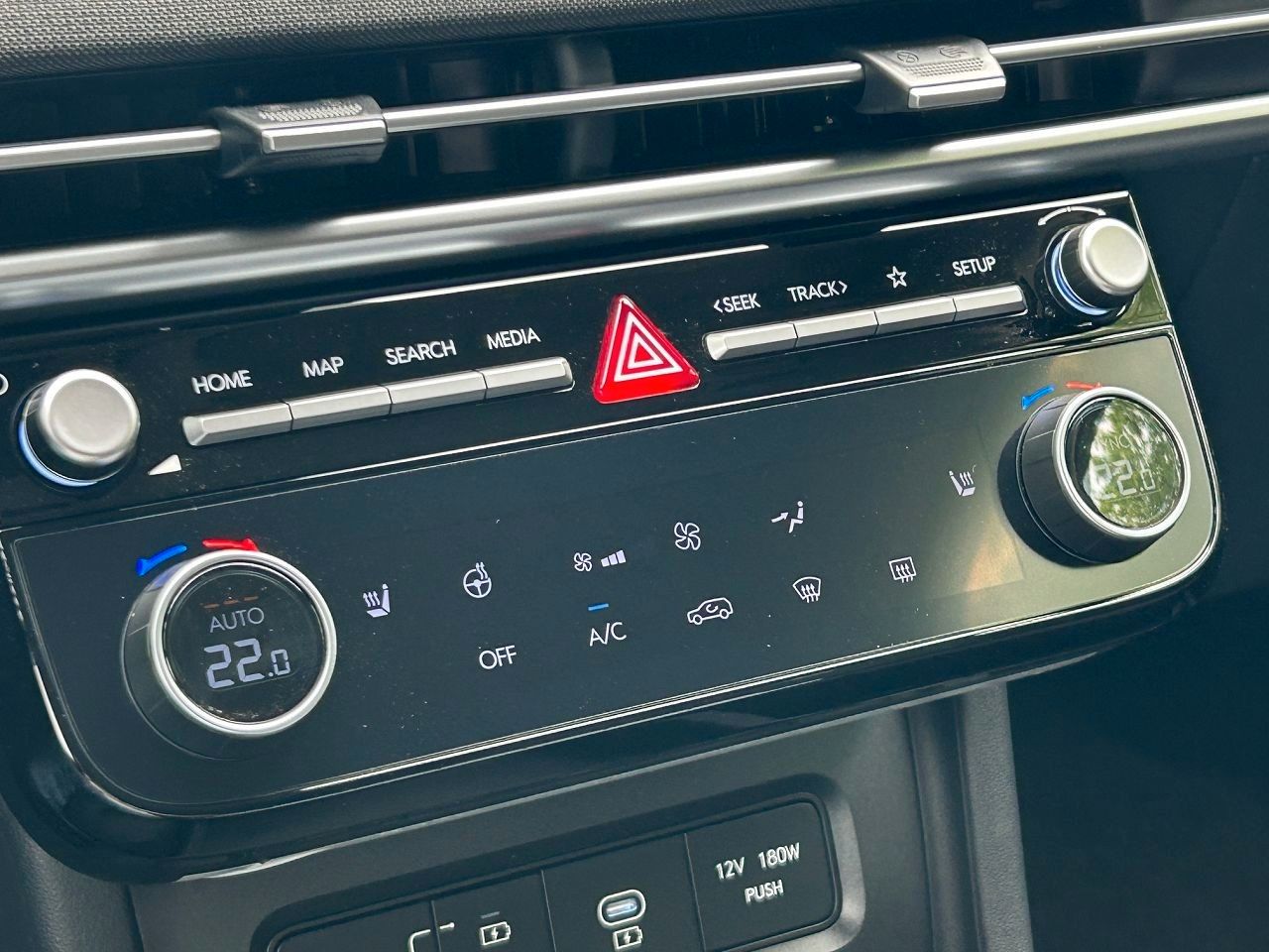 Fahrzeugabbildung Hyundai TUCSON 1.6 T-GDI Trend *Totwinkel*ACC*LED*RFK*