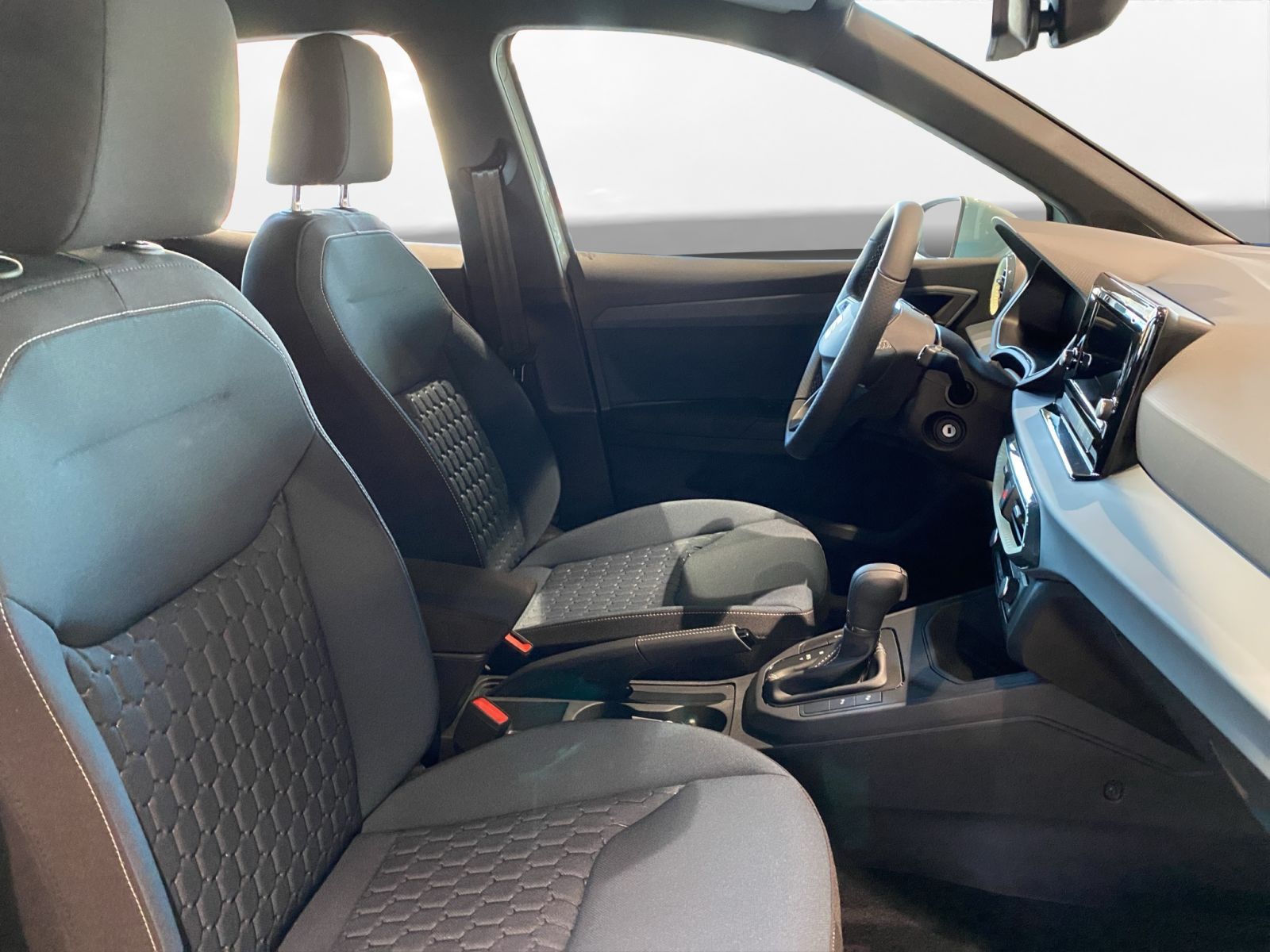 Seat Arona - Bild 18