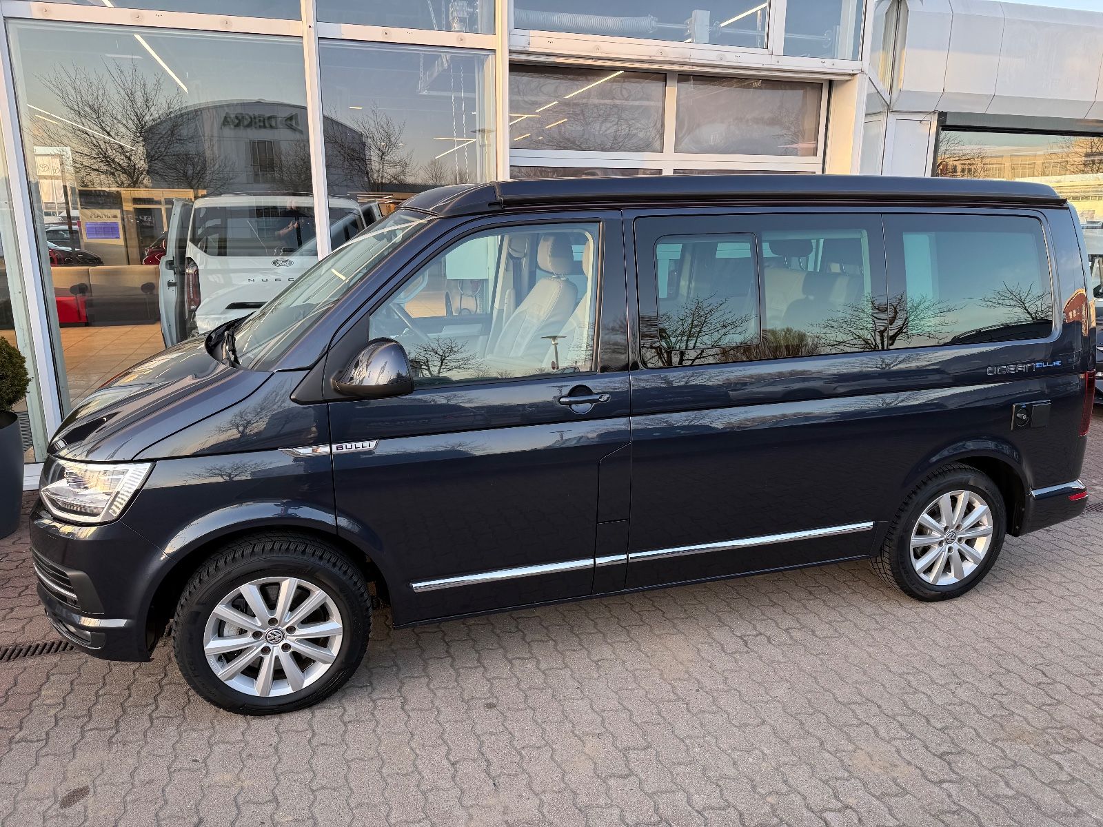 Volkswagen T6 California California Ocean Blue foto 5