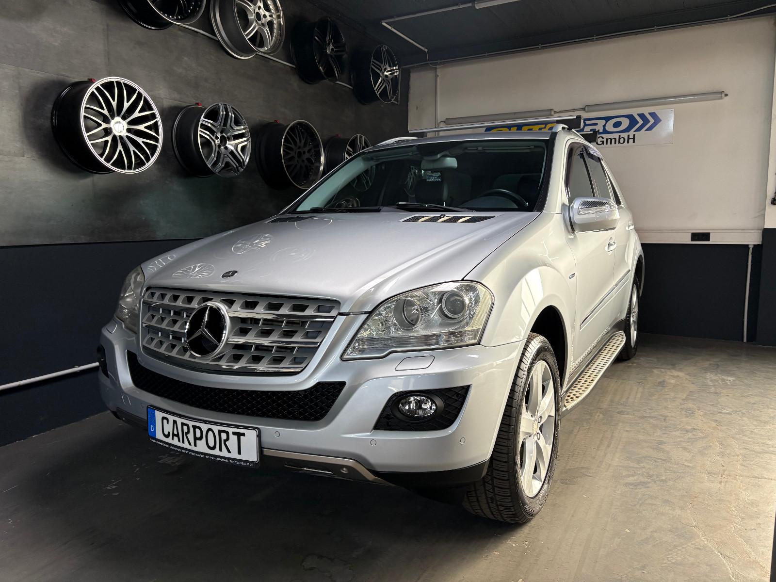 Mercedes-Benz ML 350 4 MATIC/SCHIEBEDACH/KAMERA