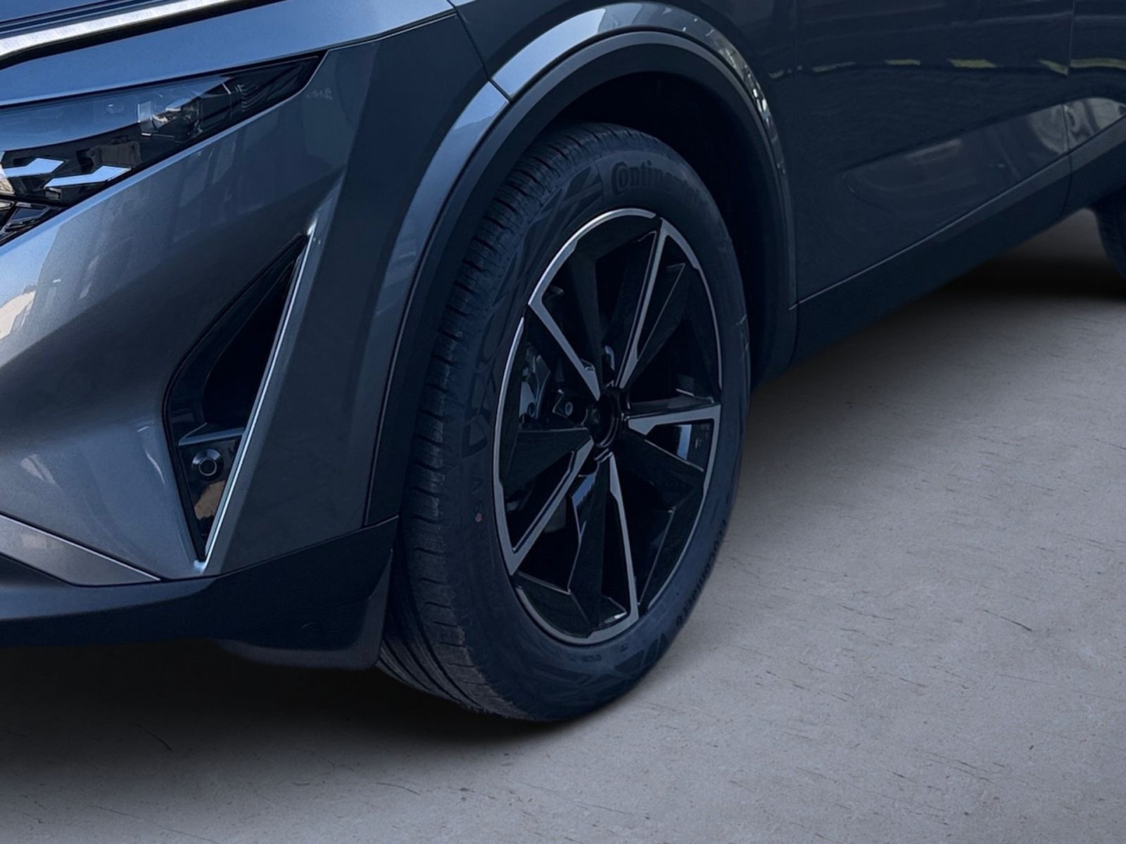 Fahrzeugabbildung Nissan Qashqai 1.3 DIG-T MHEV Xtronic N-Way *HUD*360'Ka