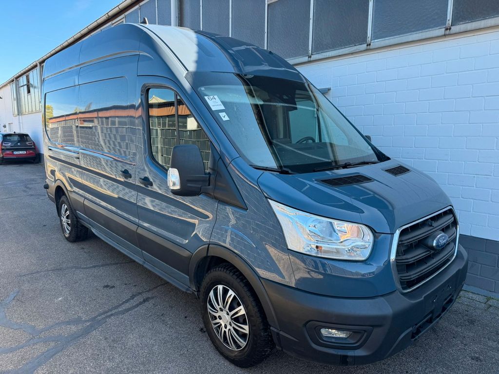 Image of Ford Transit
