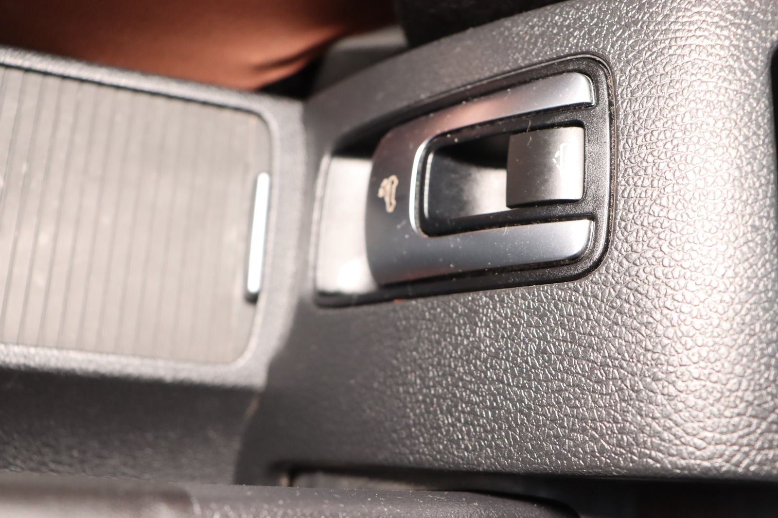 Fahrzeugabbildung Volkswagen Eos 1.4 TSI * Navi * Leder * Sitzhzg.