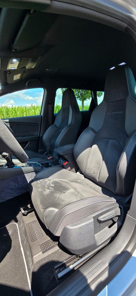 Seat Leon Cupra ST 300 4Drive | Schalensitze | Tuning