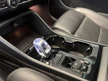 Volvo XC40 - 11