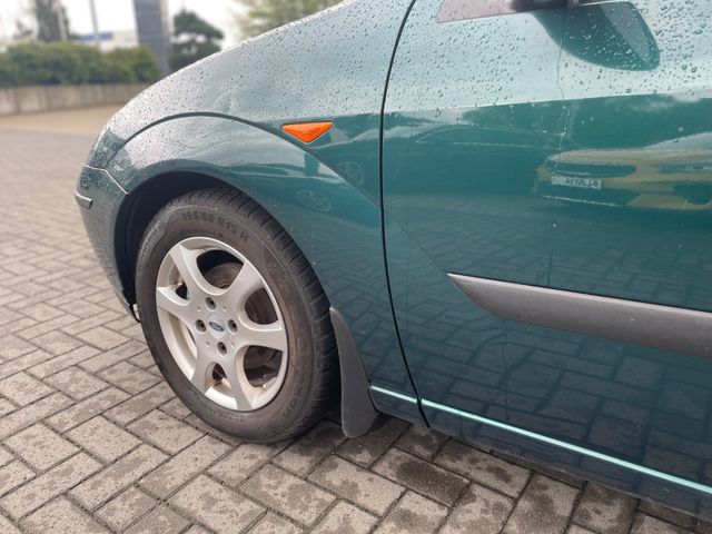 Ford Focus  1.6 Trend / Klima