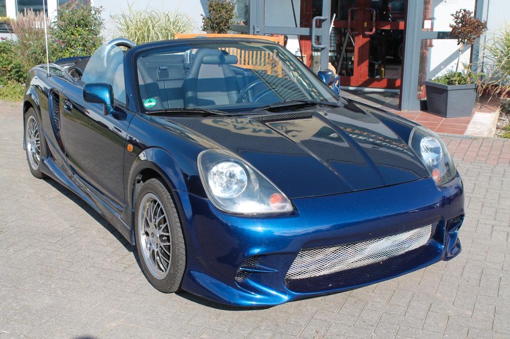 Toyota MR 2