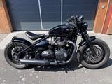 Triumph Bobber black - CHOPPER BOBBER