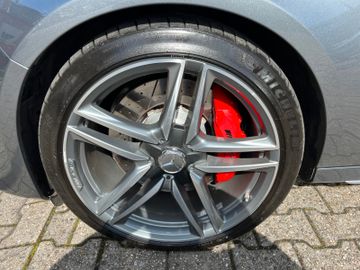 Fahrzeugabbildung Mercedes-Benz E 63 AMG S 4-MATIC 1-HAND SD KLAPPE DRIVERS PACK