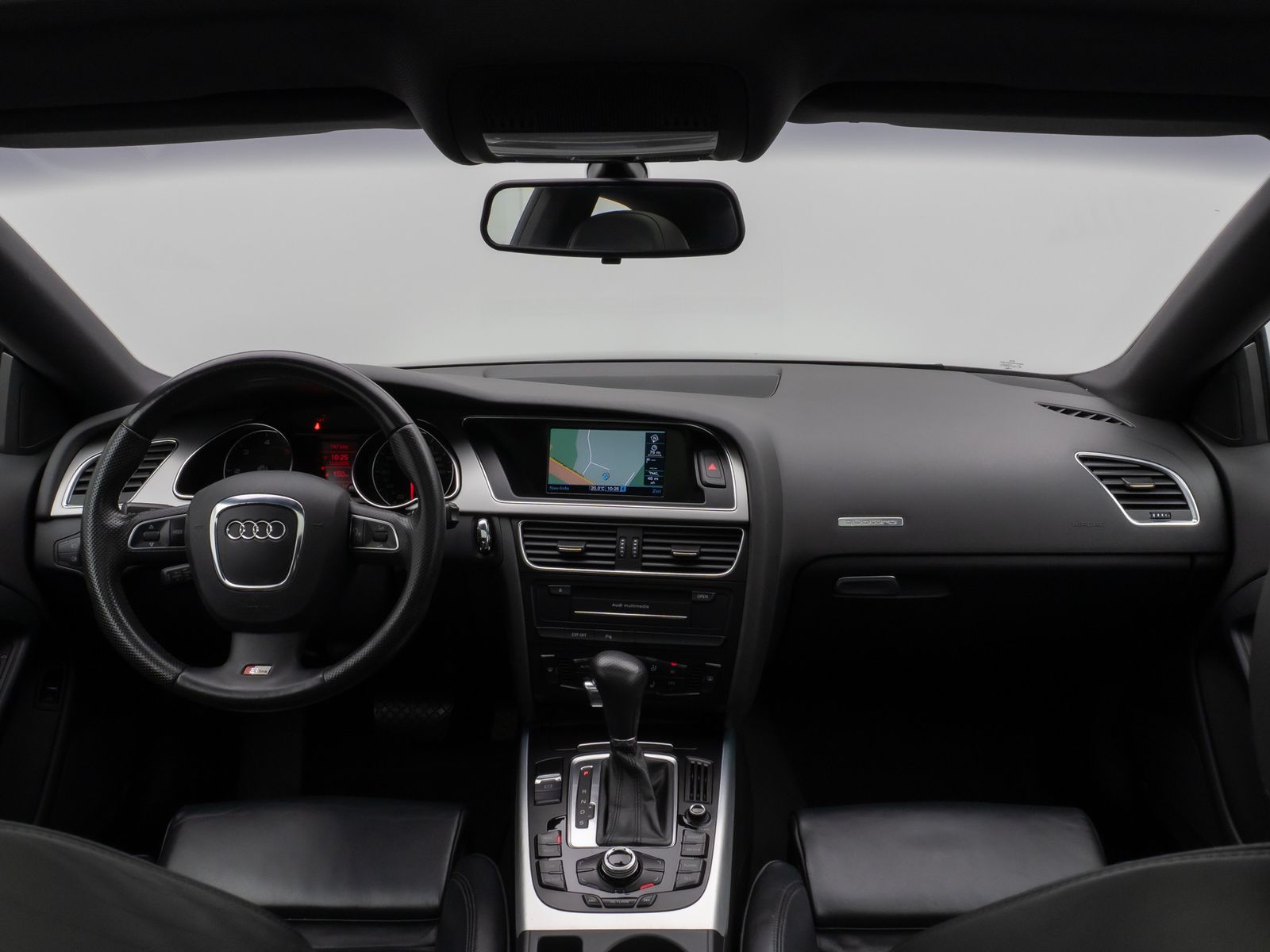 Fahrzeugabbildung Audi A5 Coupe 3.0 TDI quattro Panorama Xenon 8Fach