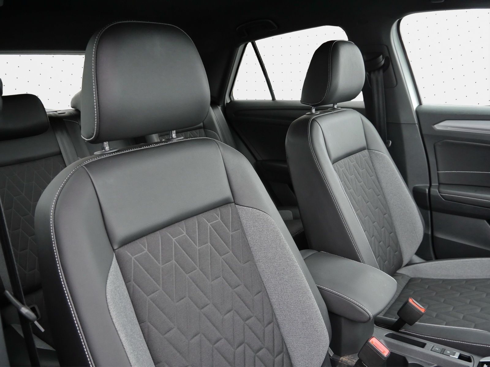 Volkswagen T-Roc - Bild 10