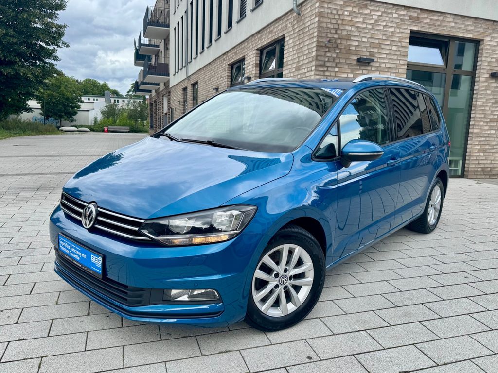 Image of Volkswagen Touran