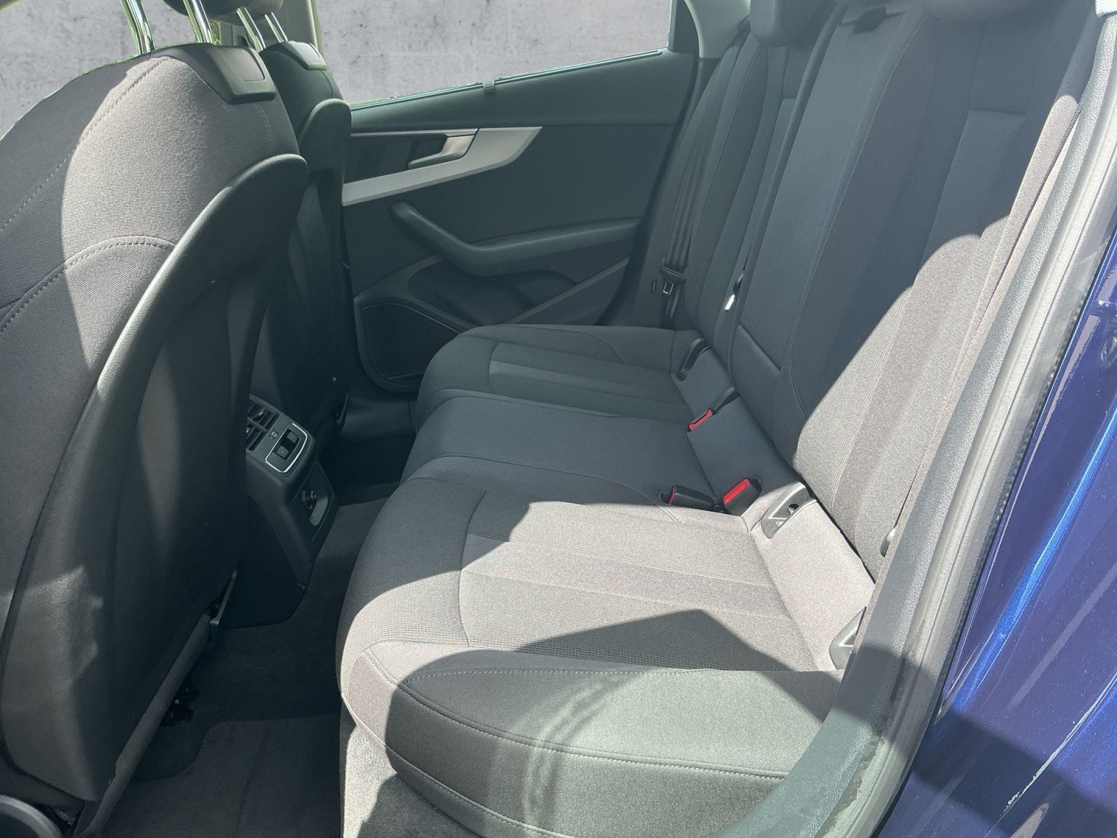 Audi A4 - Bild 16