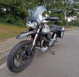 Moto Guzzi V 85 TT Travel - Moto Guzzi V85 TT Travel