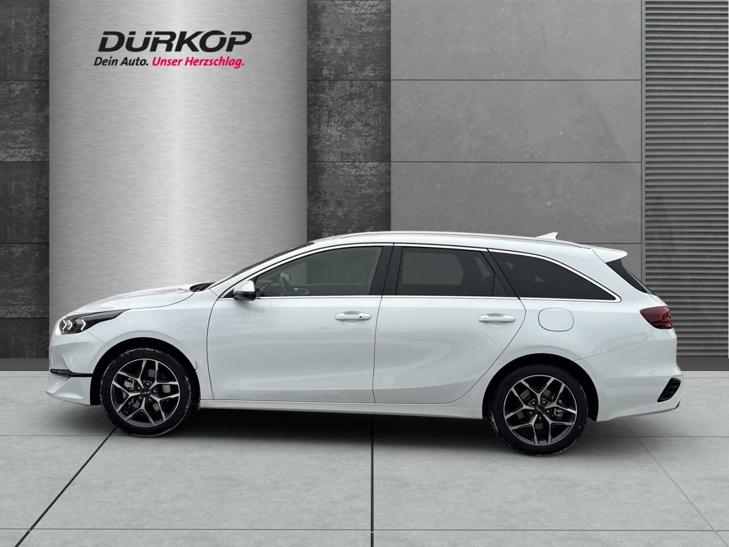 Kia Ceed_sw Ultimate Edition Mild-Hybrid DCT Style-P