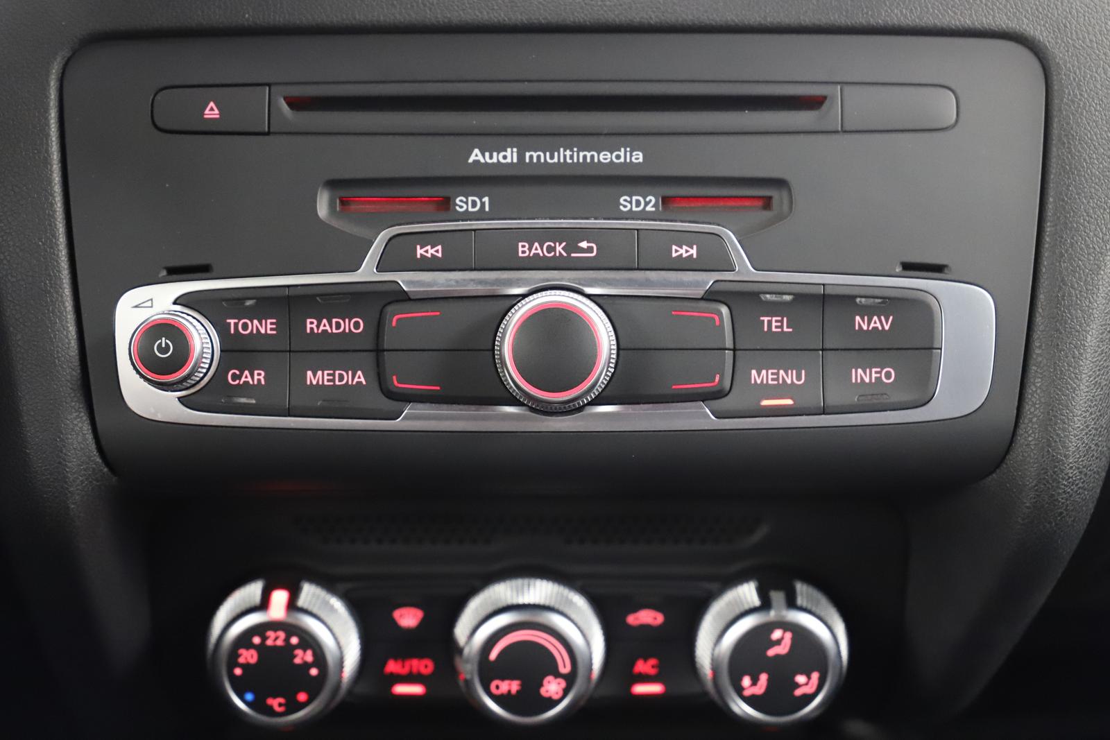 Audi A1 1.4TFSI 185PS Automatik S Line Navi BOSE Keyl