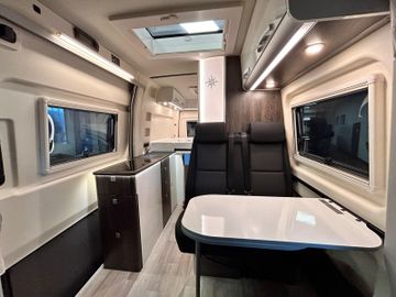 Westfalia Sven Hedin ACC LED AHK Markise Fußbodenheizung