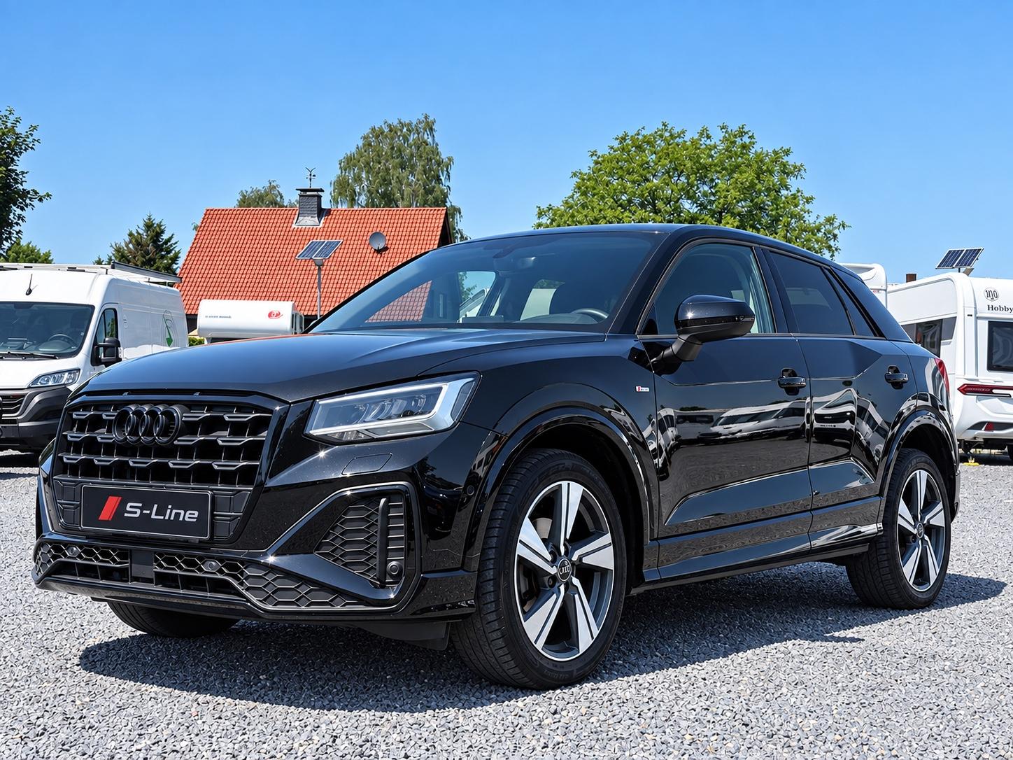 Audi Q2 30 TFSI 2xS line Leder Shz Kamera Black Pack