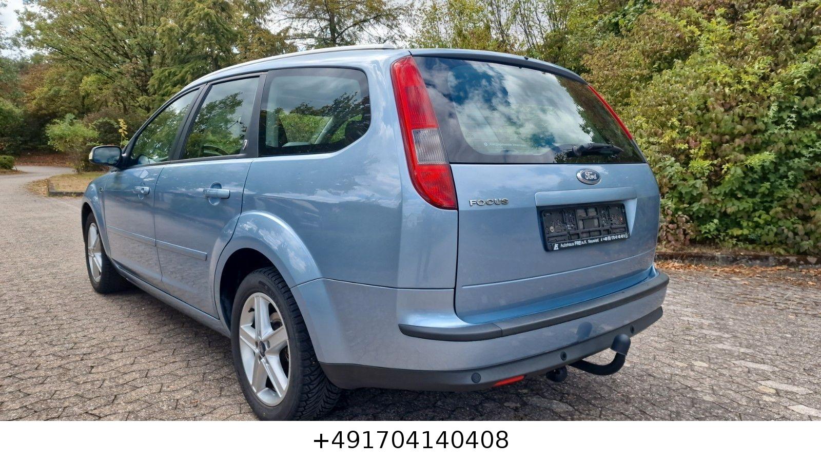 Ford Focus 2006 — салон