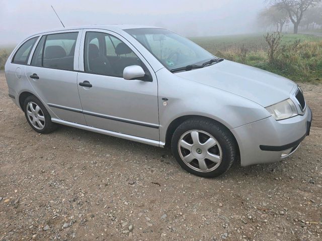 Skoda Fabia Kombi 1,4l Benzin 100PS