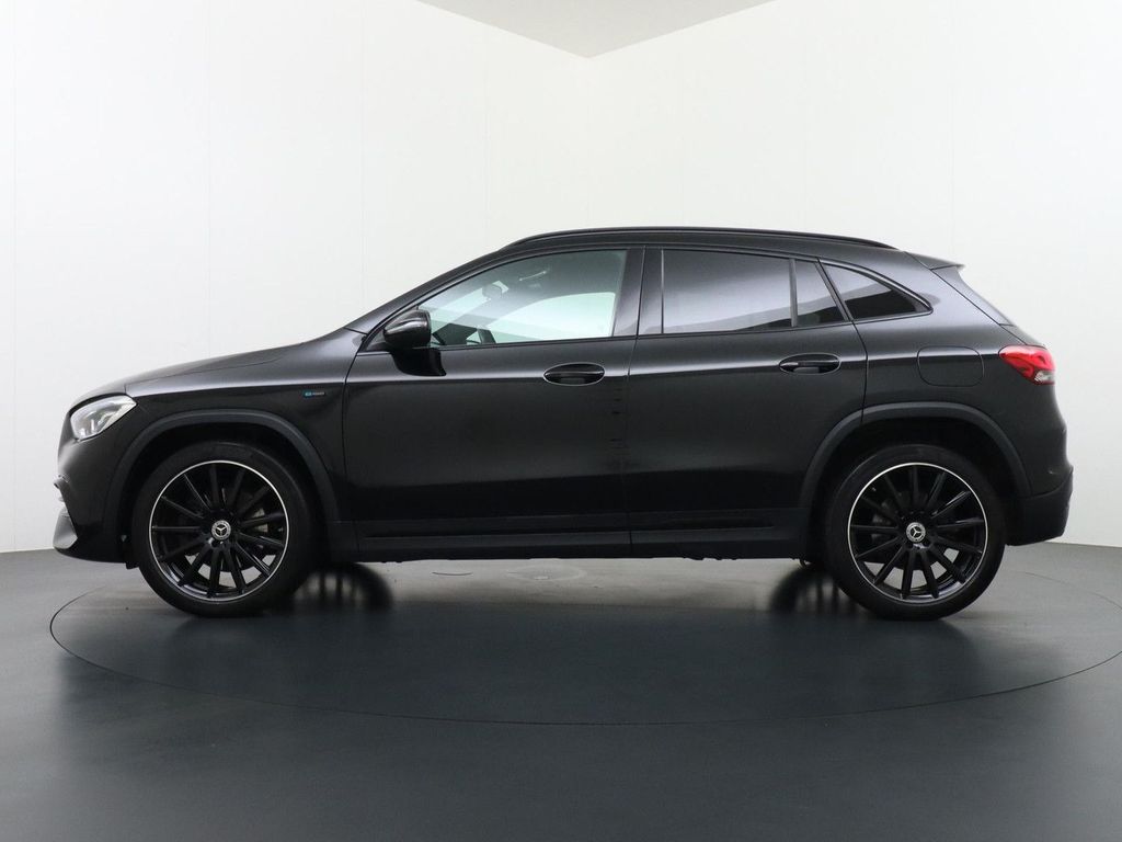 Mercedes-Benz GLA 250 GLA 250e AMG-Line | Sfeerverlichting |