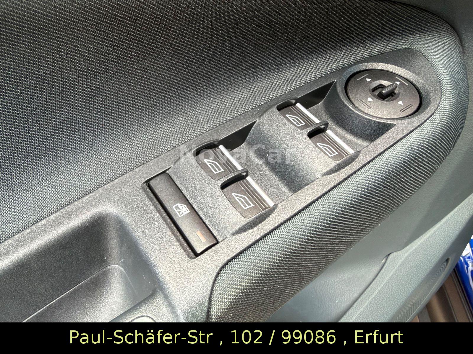 Ford C-MAX 2014 — photo 9