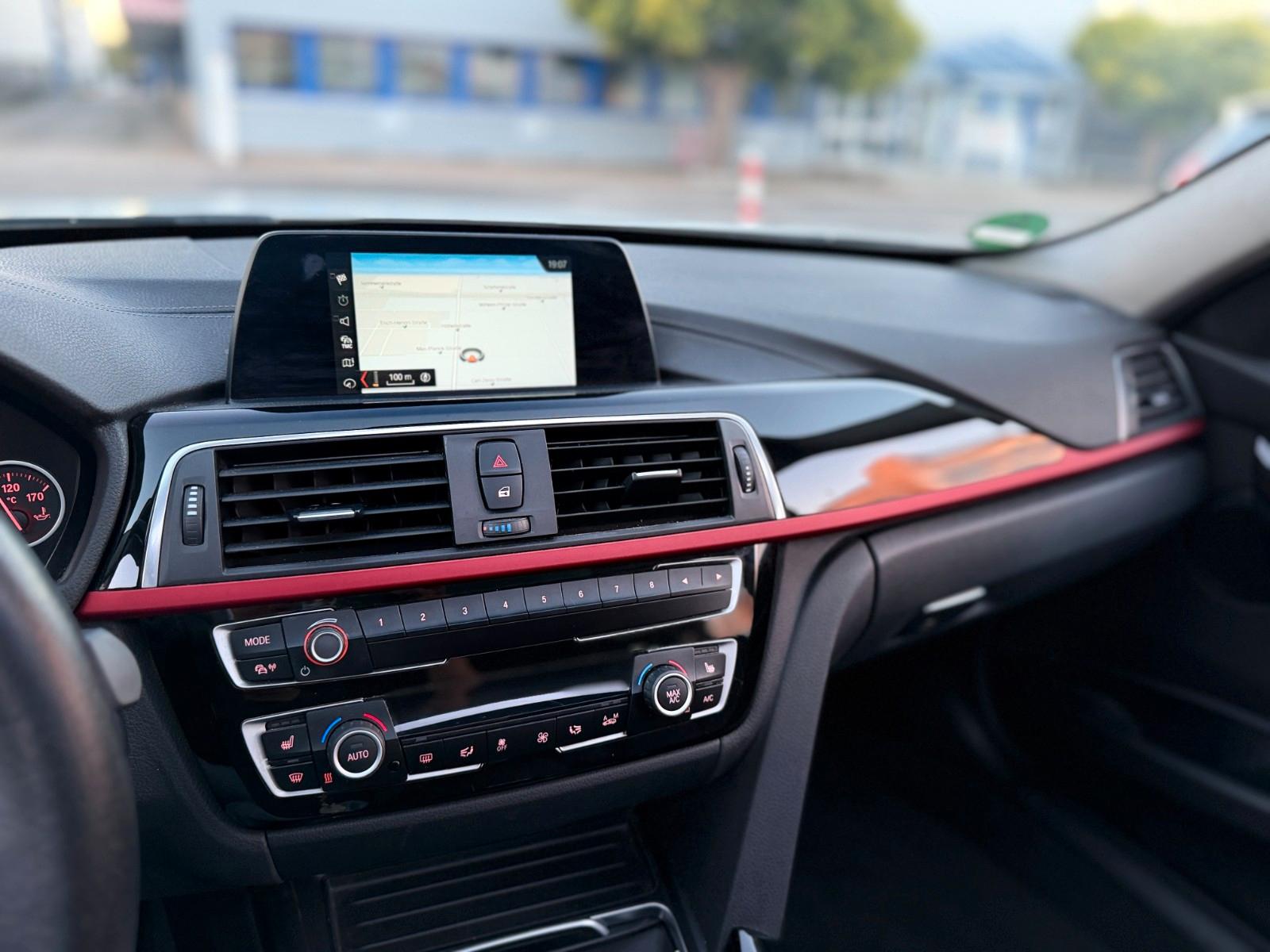 BMW 318 i Sport Line