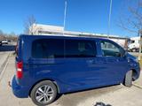 Peugeot Traveller 1,6l BlueHDi 115 S&S 6-Gang Allure... - Peugeot Traveller mit Diesel-Antrieb: Vollleder