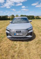 Audi Q4 e-tron 35 Navi SH STH LED DAB   - Audi Q4 von privat