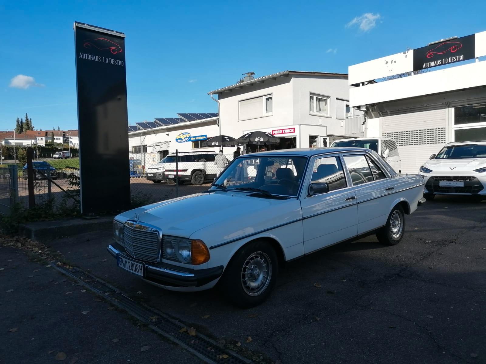 Mercedes-Benz Mercedes Benz W123 200 4-Gang-Automatik