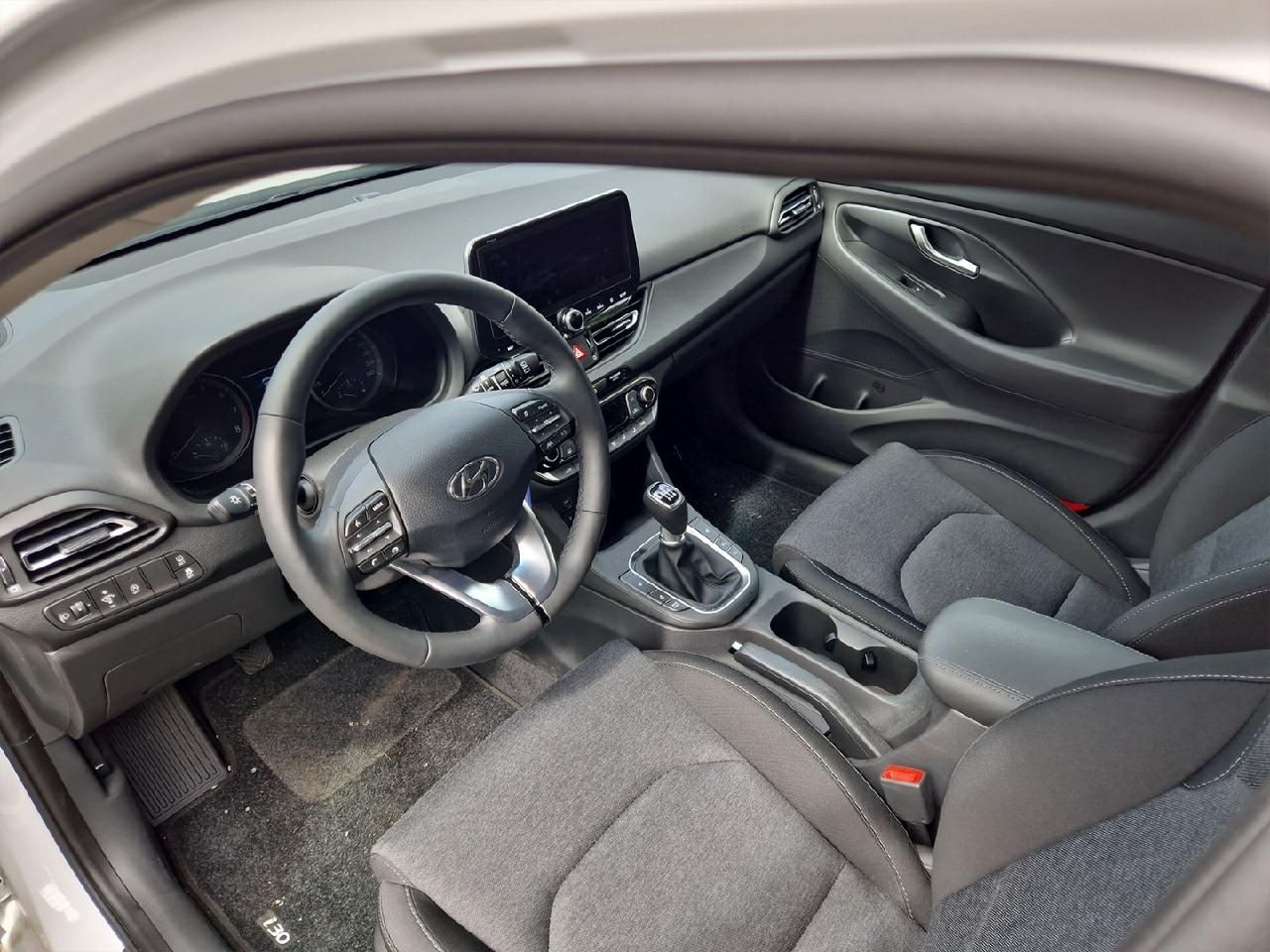 Fahrzeugabbildung Hyundai Trend Mild-Hybrid