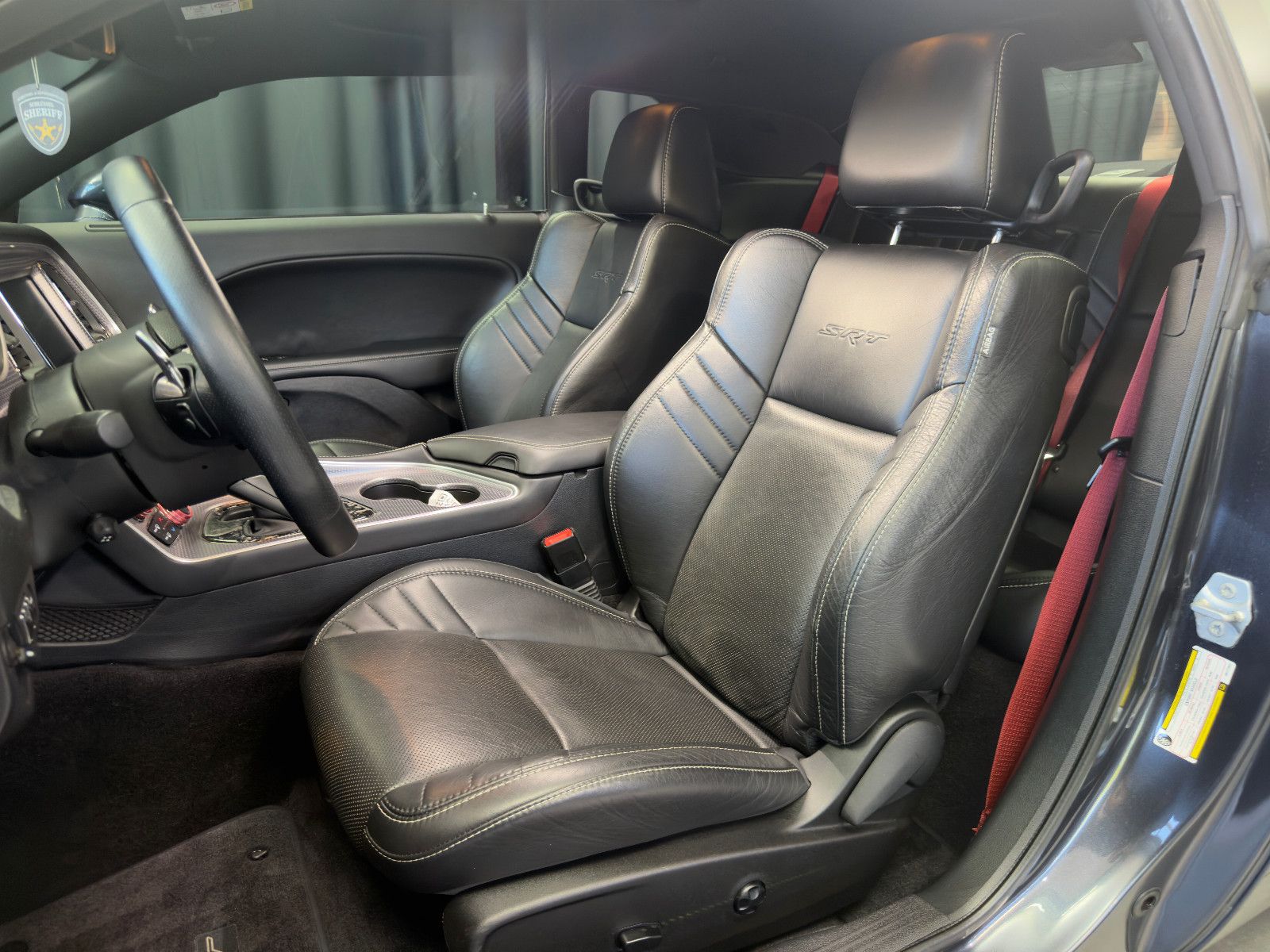Fahrzeugabbildung Dodge Challenger SRT Hellcat |H/K|KW|GME