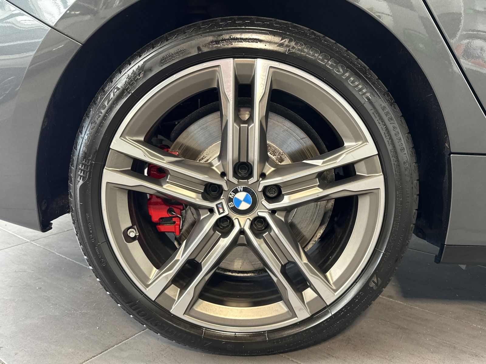 Fahrzeugabbildung BMW M135i xDrive 5-Türer NAV+LED+ACC+COMFORT-PAKET