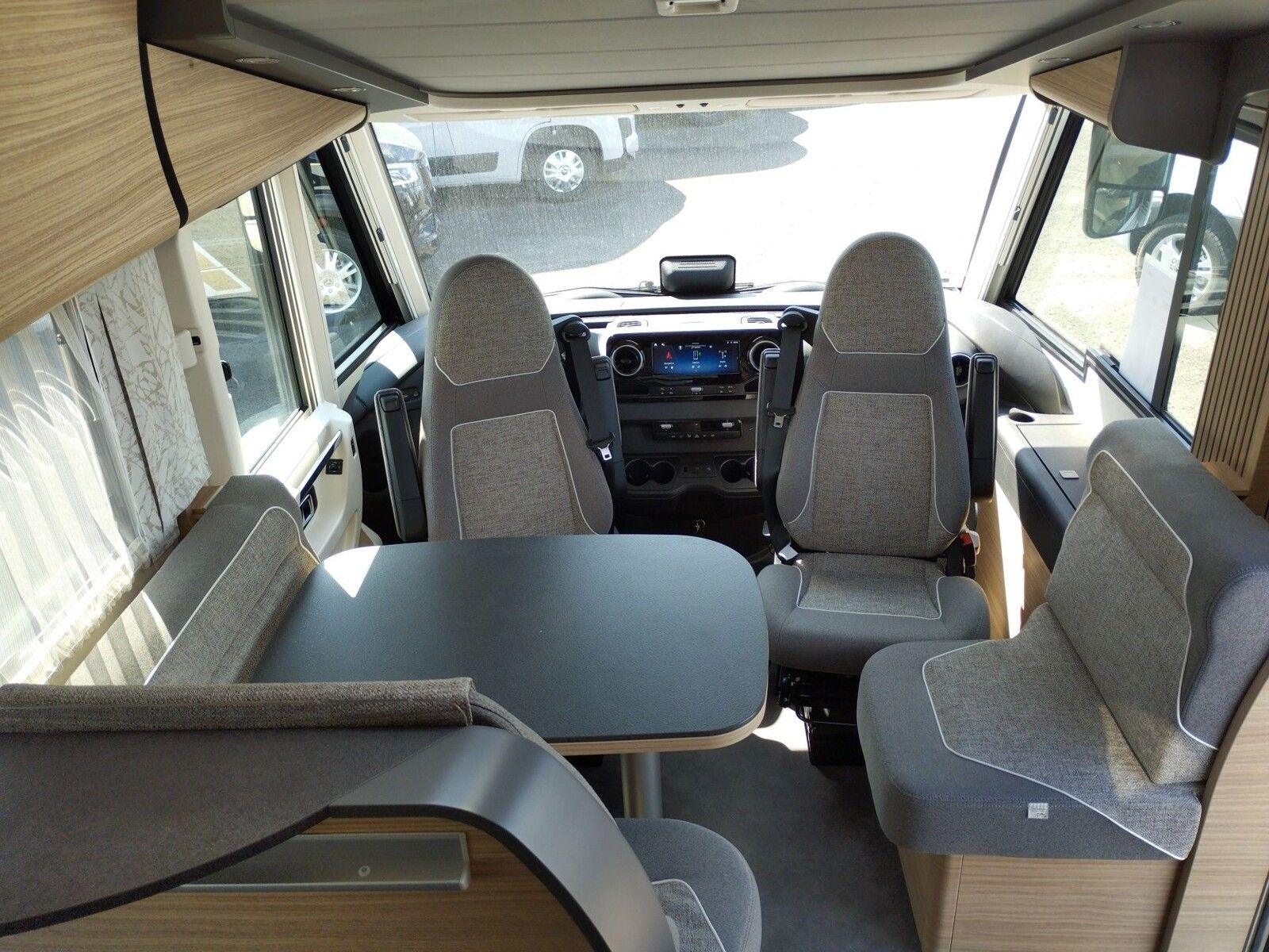 Fahrzeugabbildung Malibu I 450 RB LE comfort Navigation, RFK, TV