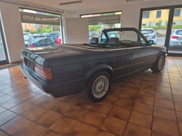 BMW 318 - 6