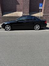 Mercedes-Benz Mercedes E280 LPG NUR HEUTE - Mercedes-Benz E 280 mit LPG-Antrieb