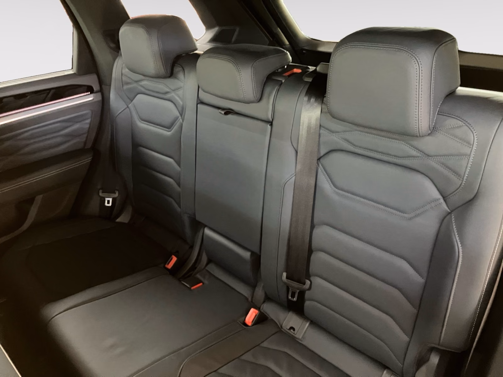 Volkswagen Touareg 3,0 TDI V6 4motion R-Line FINAL EDITION