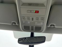 Fahrzeugabbildung Volkswagen T6.1 Multivan STAR EDITION 4MOTION -NAVI*AHK*ACC
