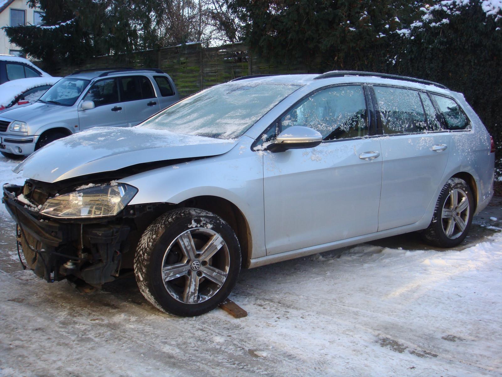 Volkswagen Golf VII Variant Comfortline BMT