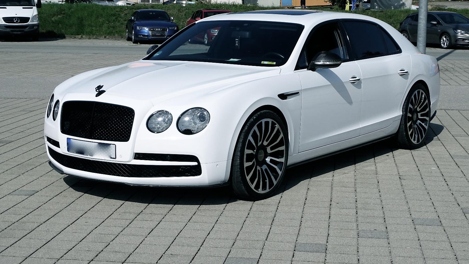 Bentley Continental Flying Spur (Mansory Umbau)