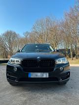 BMW X5 F15 40D Vollausstattung SoftClose C... - BMW 540 aus 2015