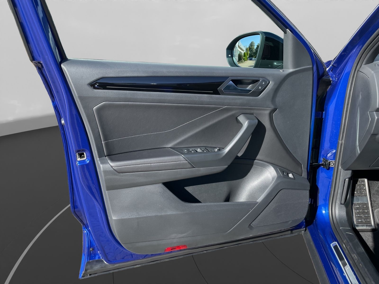 Volkswagen T-Roc - Bild 17