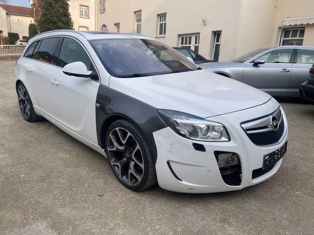 Opel Insignia A Sports Tourer OPC 4x4