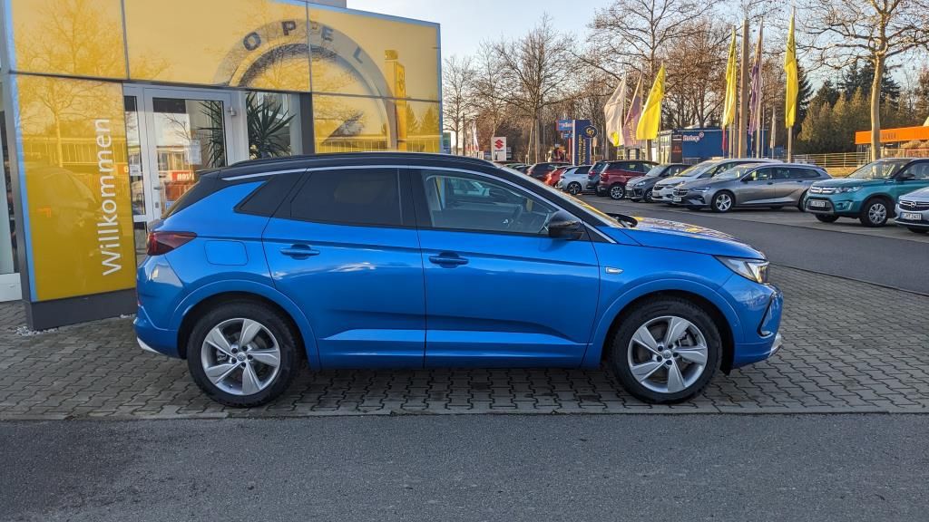 Autohaus Zimpel & Franke -  Opel Grandland PHEV Ultimate 165 kW 224 PS AT8 - Bild 4